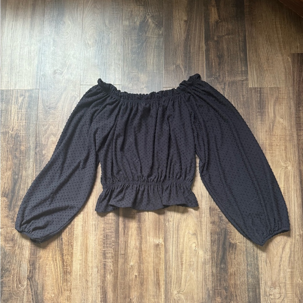 H&M Women’s Black Off-Shoulder Top